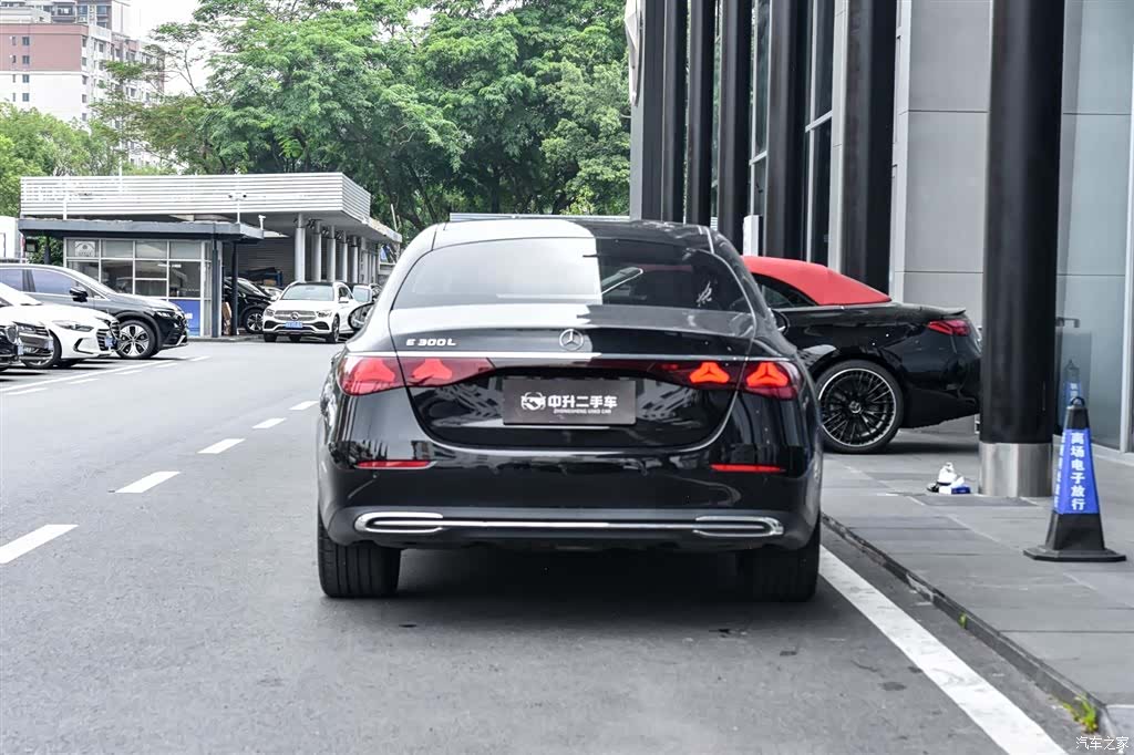 Mercedes-Benz E-Class, 2024 все фото