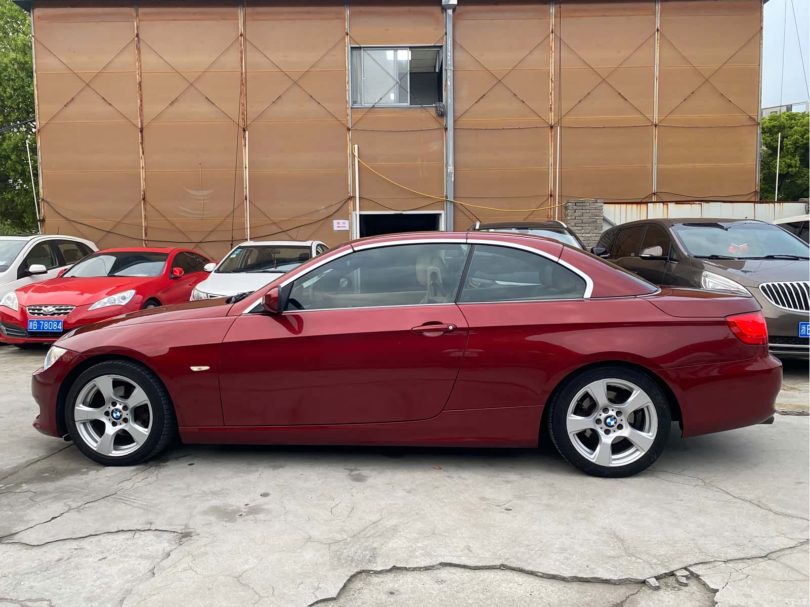 BMW 3 Series, 2011 13