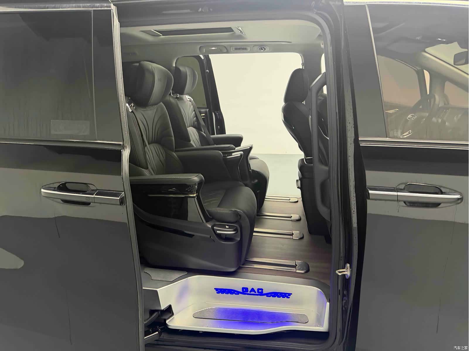 Trumpchi M8, 2023 6