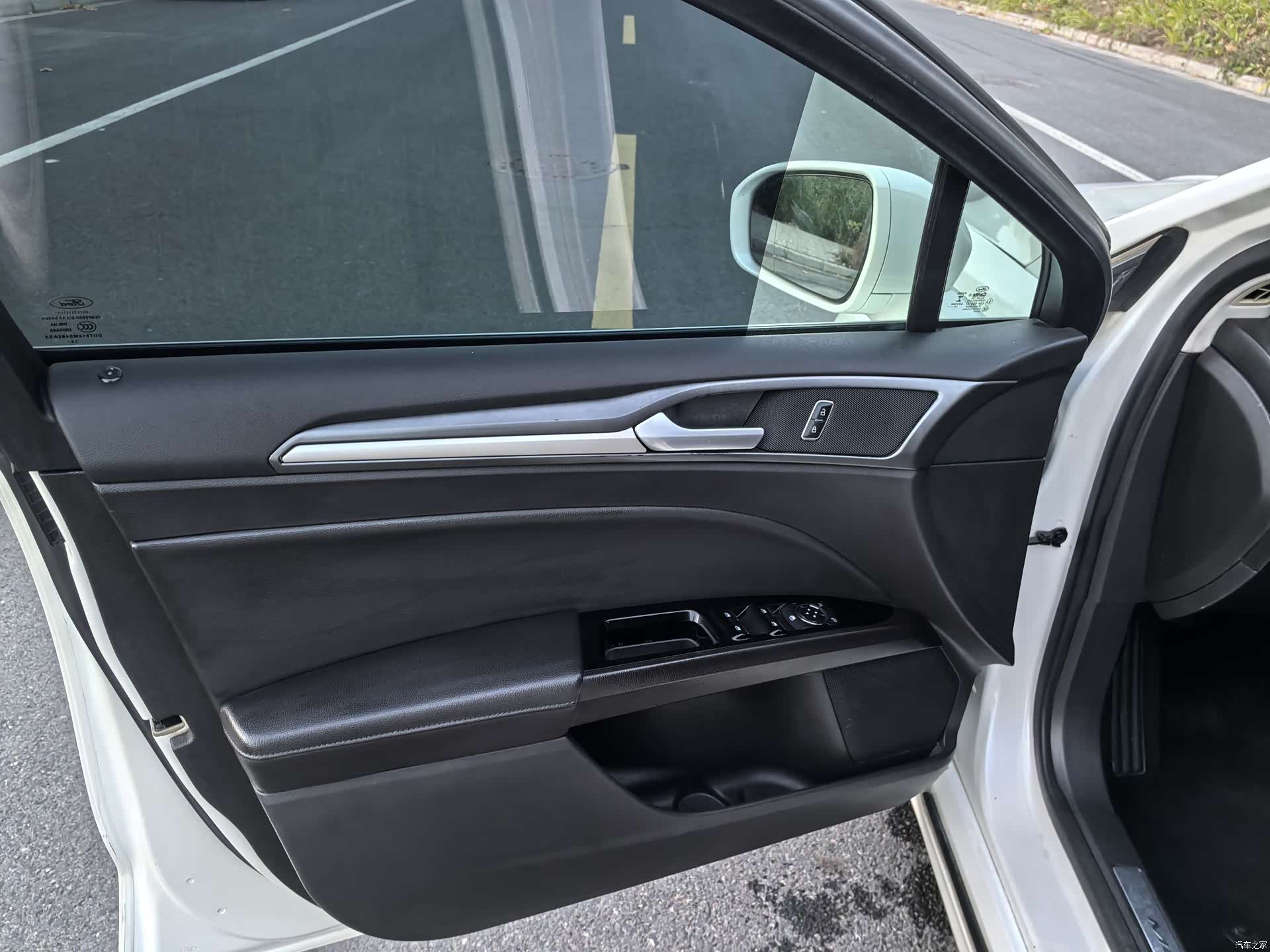 Ford Mondeo, 2015 9