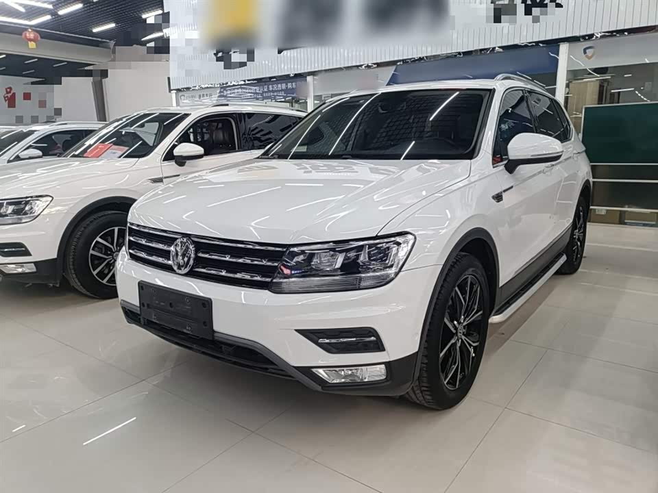 Volkswagen Tiguan L