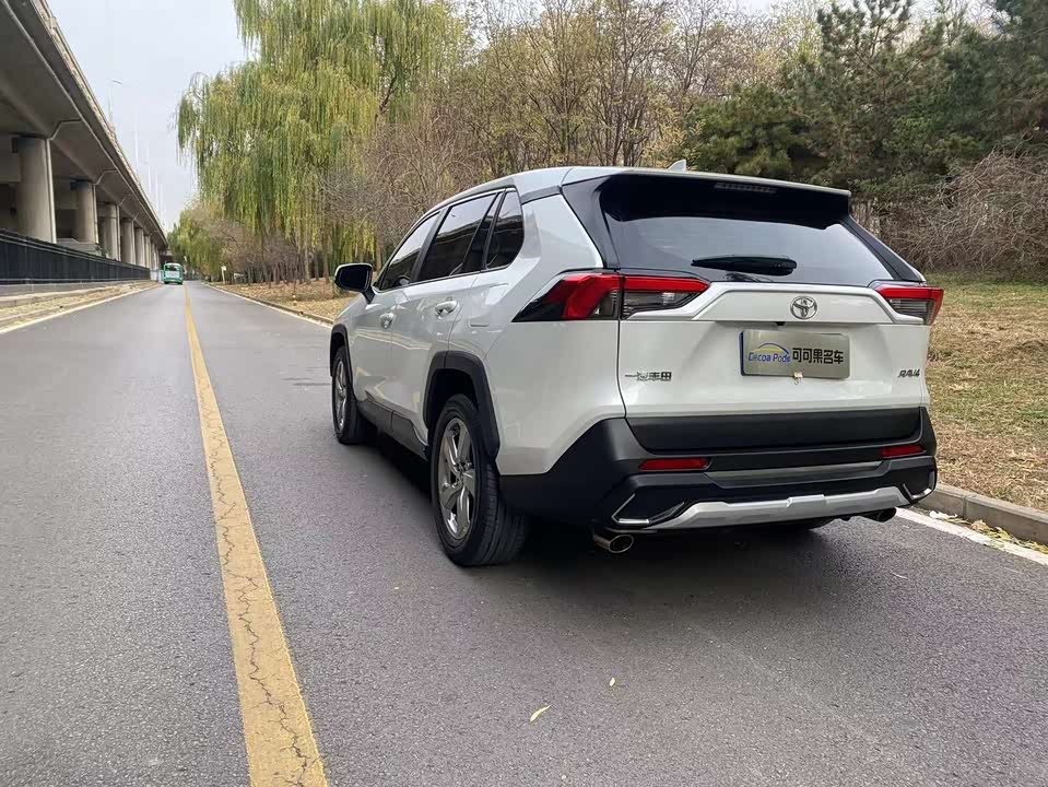 Toyota RAV4 Rongfang