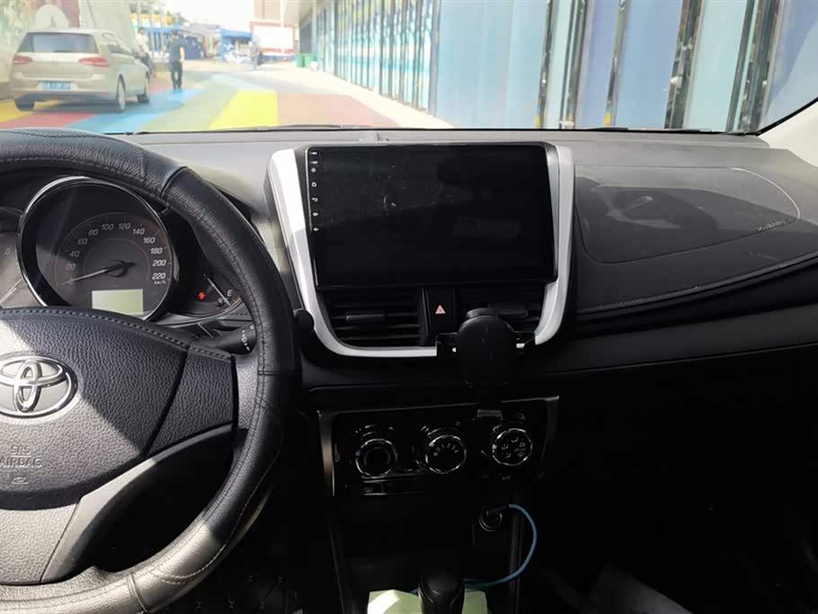 Toyota YARiS L Zhixuan