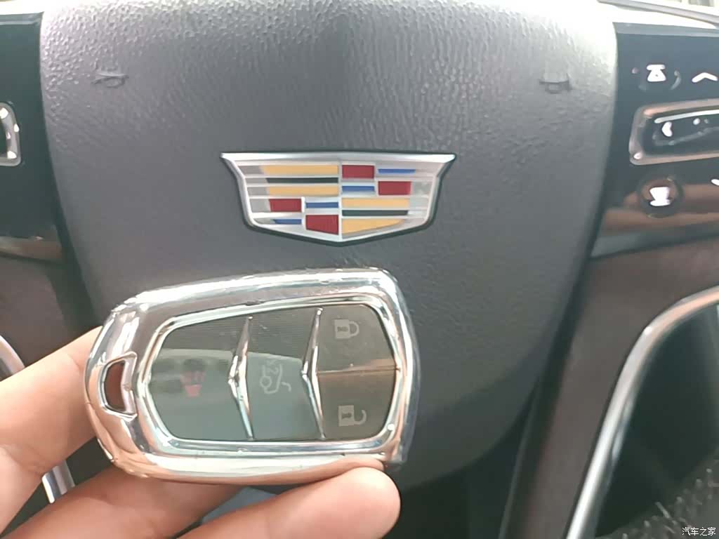 Cadillac XTS, 2018 9