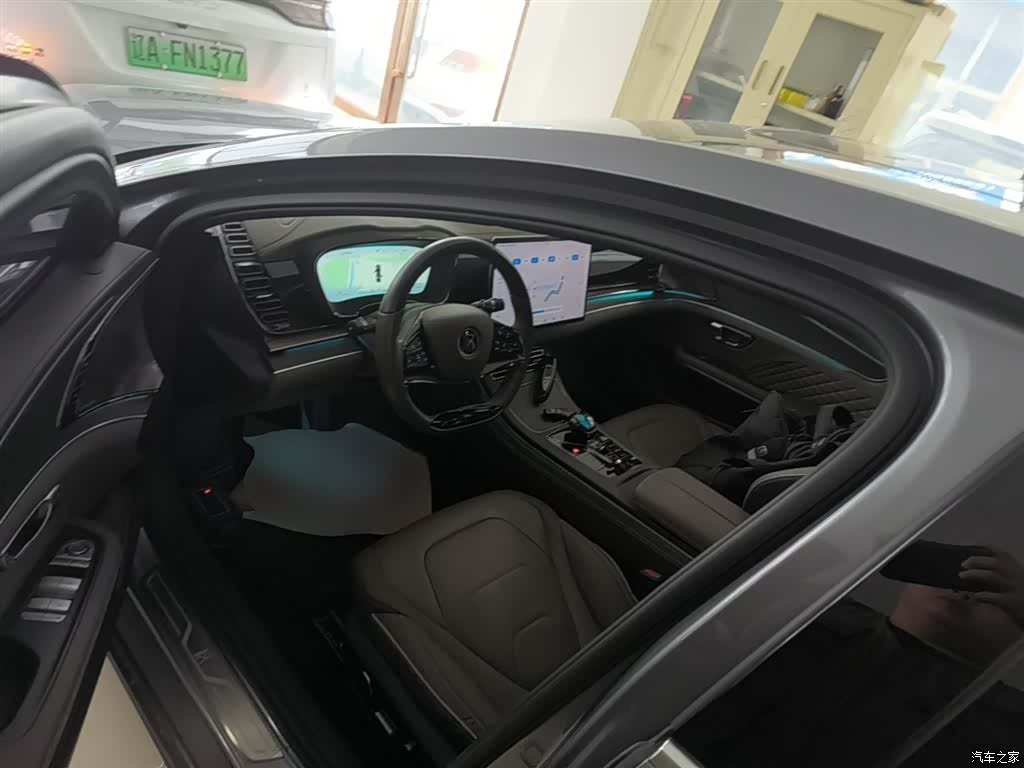 BYD Han, 2022 16