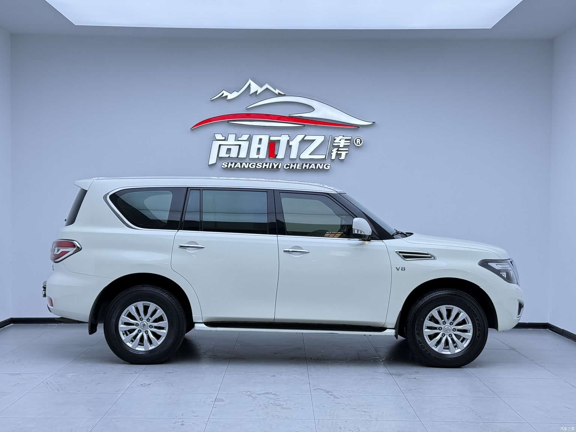 Nissan Patrol, 2018 все фото