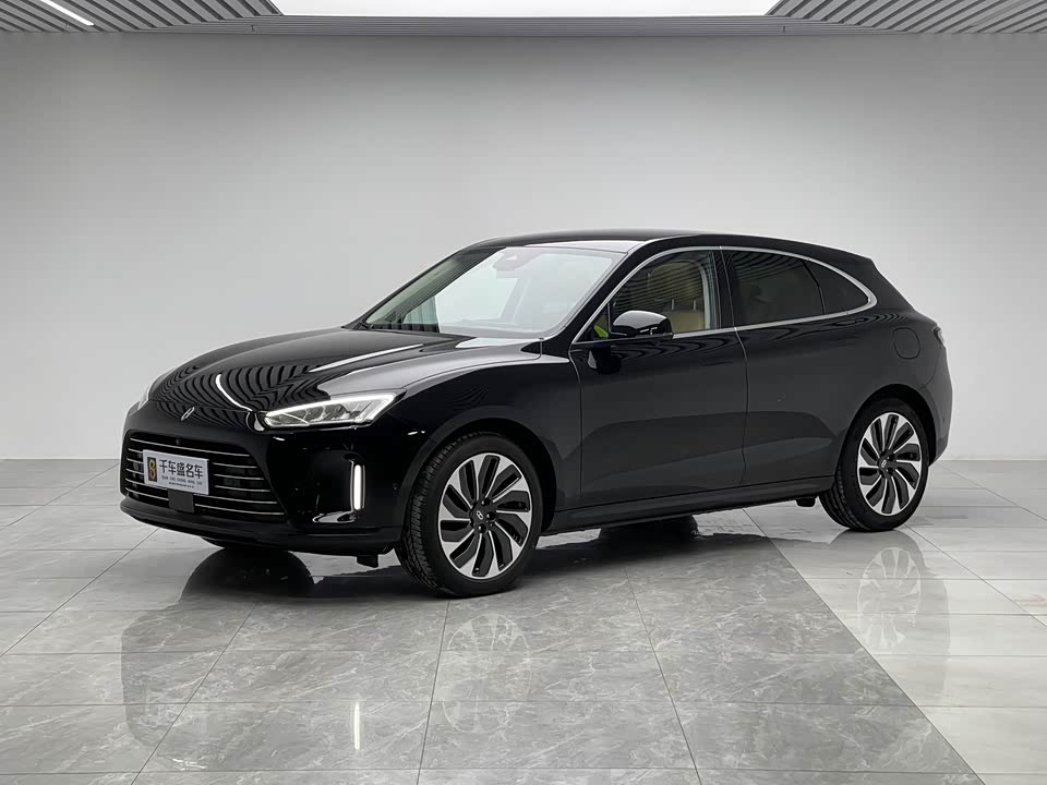 AITO Ask the world M5