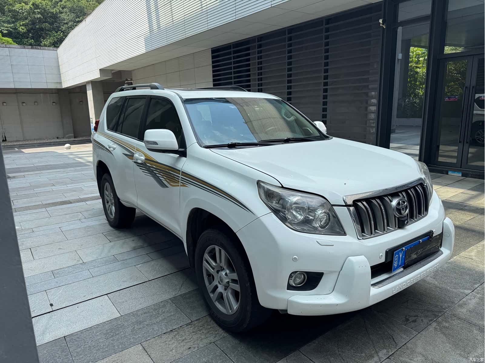 Toyota Prado, 2011 4