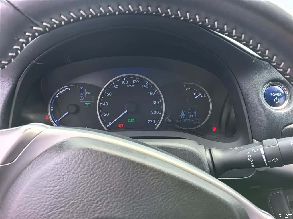 Lexus CT, 2012 11