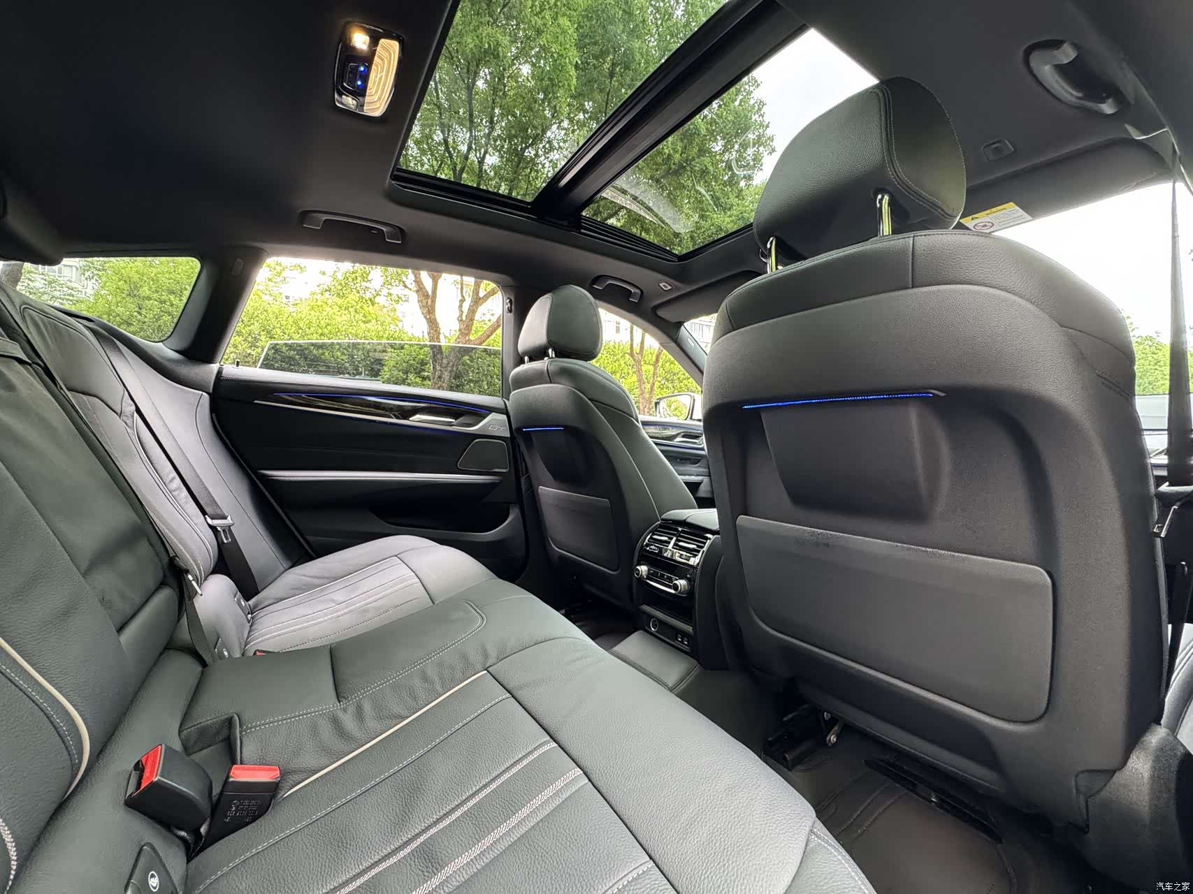 BMW 6 Series GT, 2024 15
