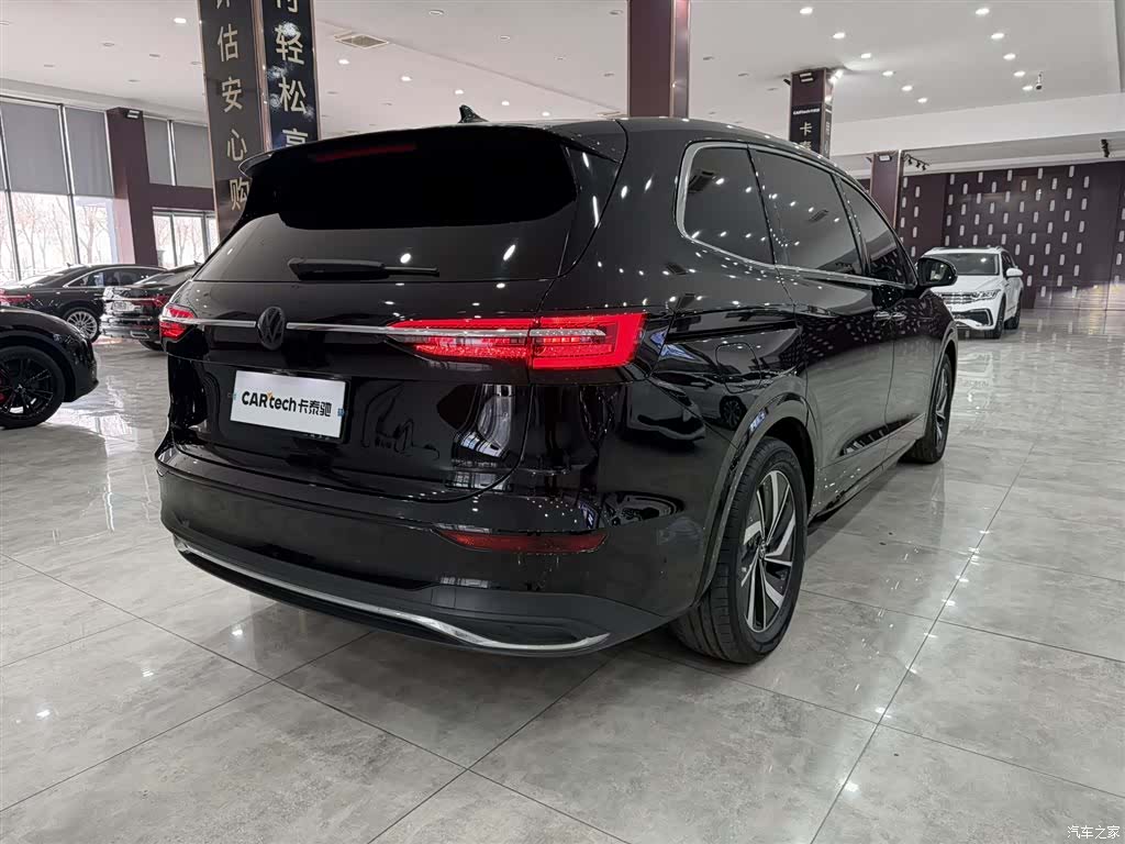 Volkswagen Viloran, 2023 4