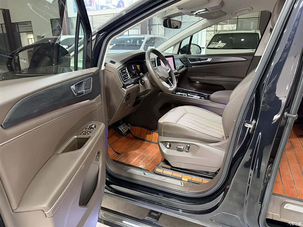 Volkswagen Viloran, 2023 6