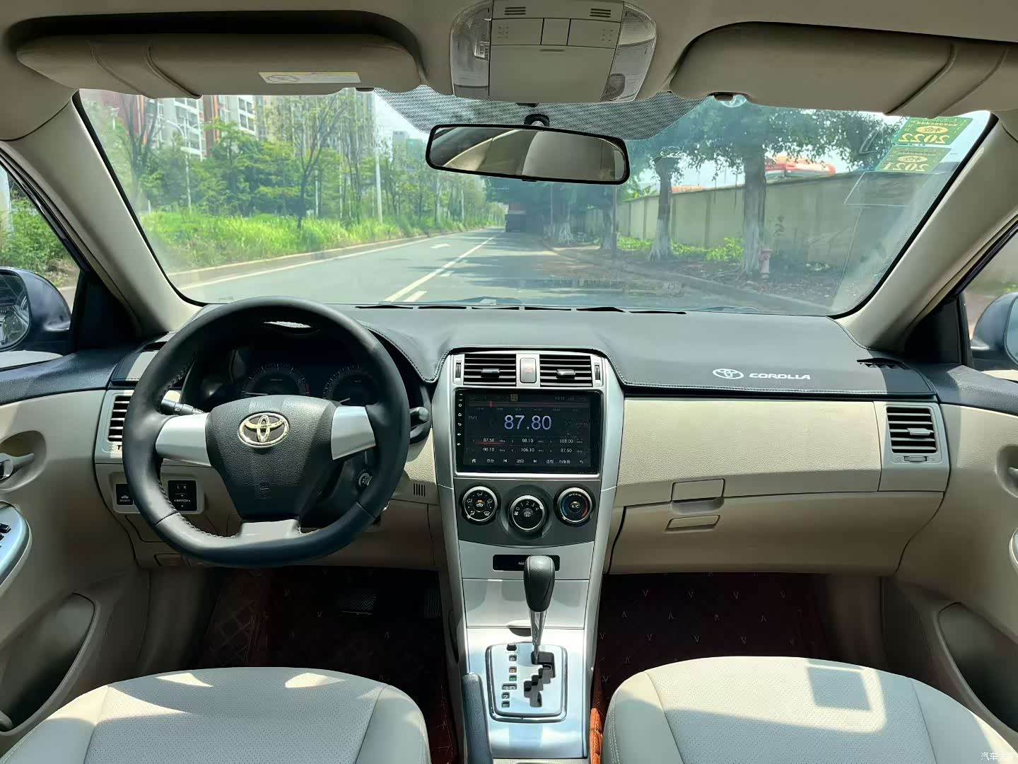 Toyota Corolla, 2011 9