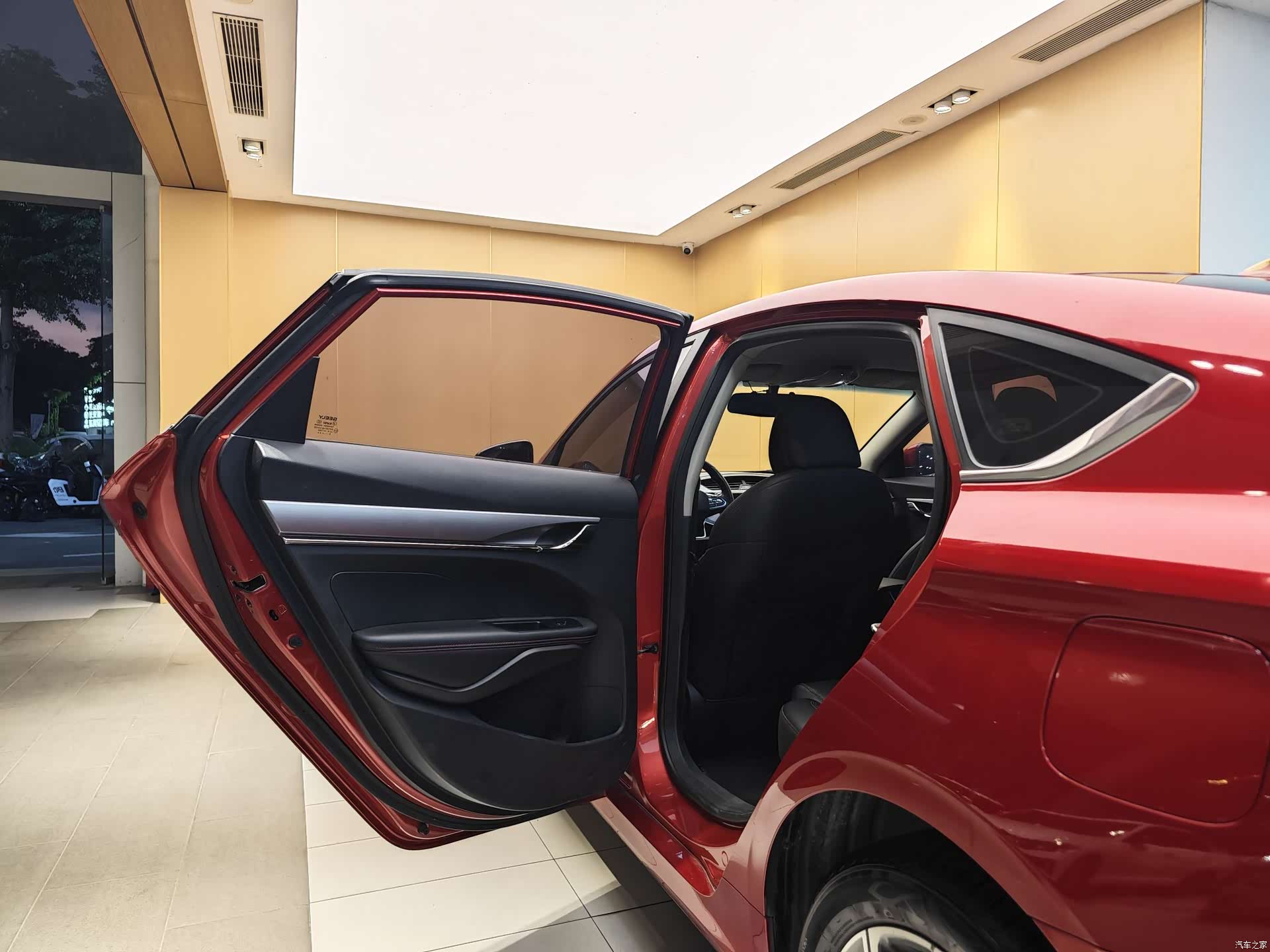 Geely Binray, 2020 20