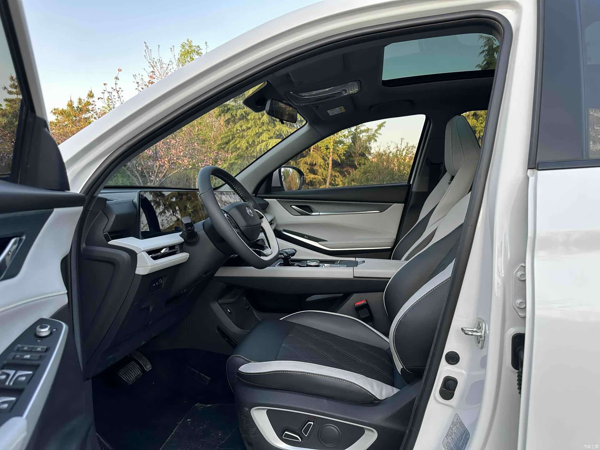 Changan CS75, 2023 4