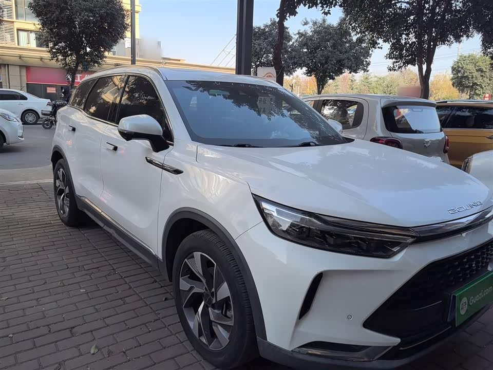 BAIC Beijing X7
