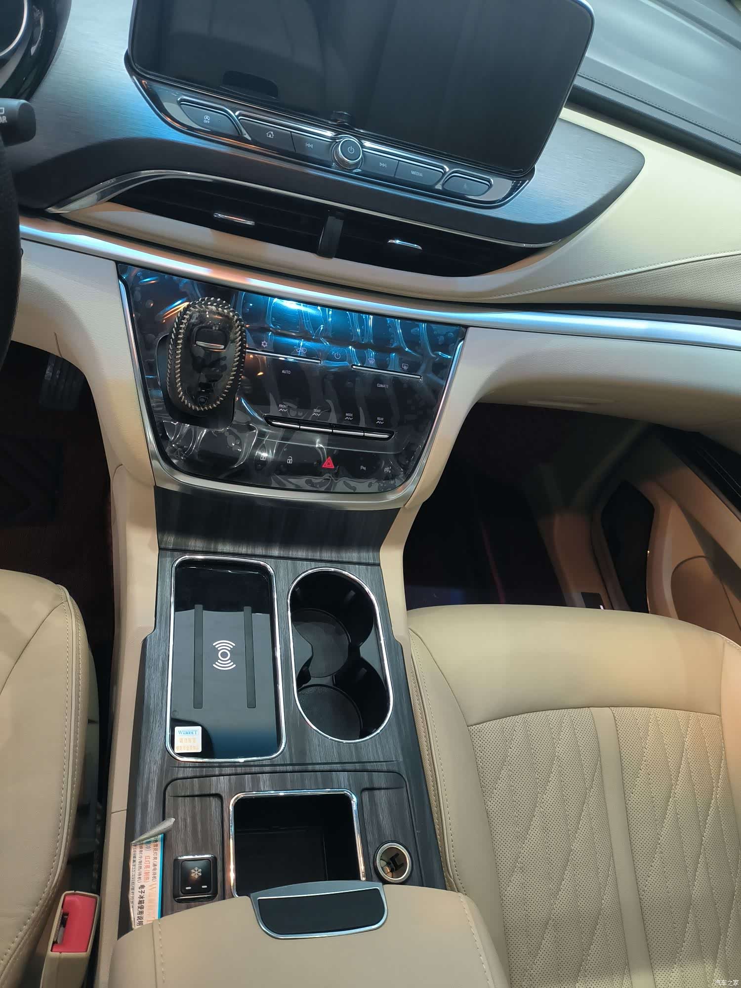 Buick GL8, 2024 все фото