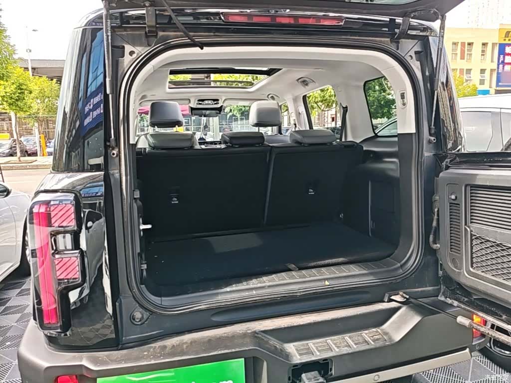 BAIC BJ40, 2025 19