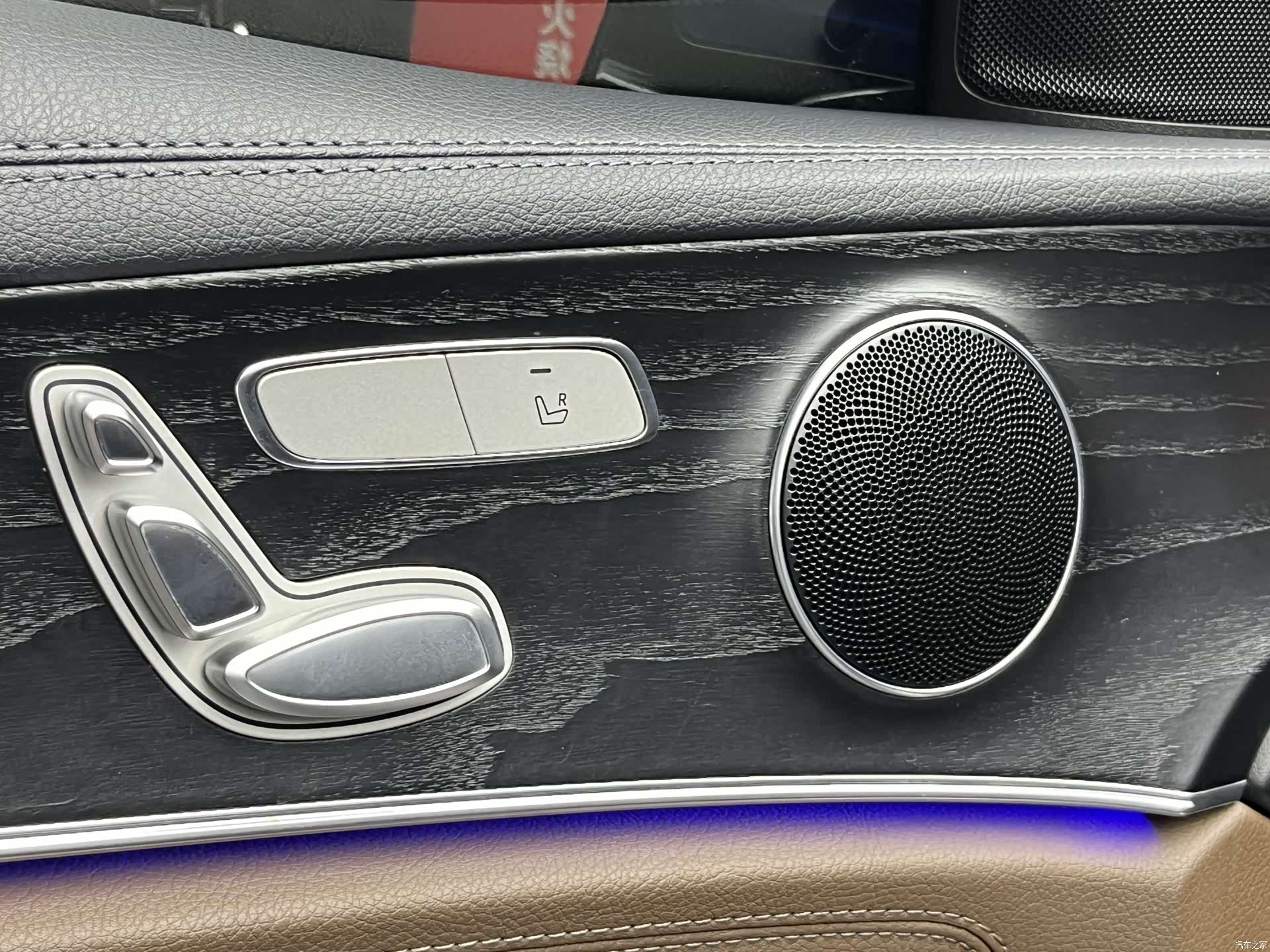 Mercedes-Benz E-Class, 2019 10