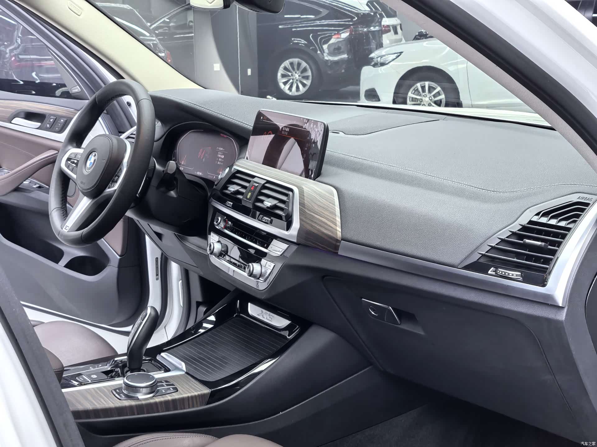 BMW X3, 2019 11