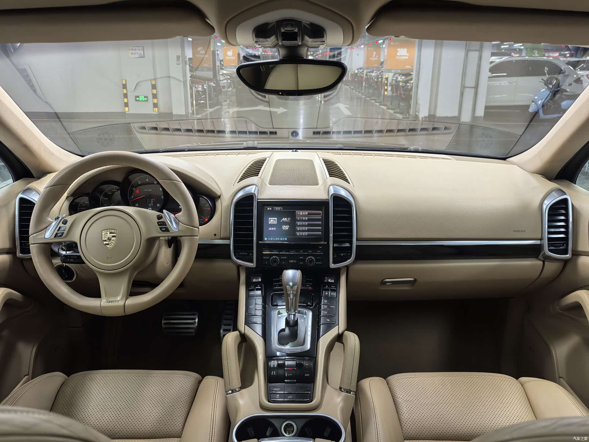 Porsche Cayenne, 2013 8