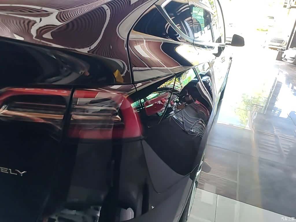 Tesla Model Y, 2022 8