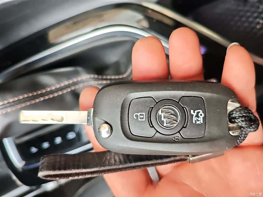 Buick Verano, 2023 9