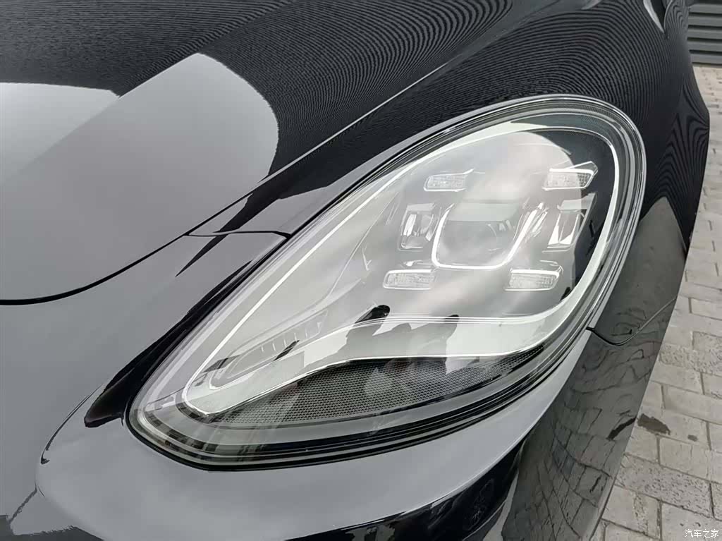 Porsche Panamera, 2023 15