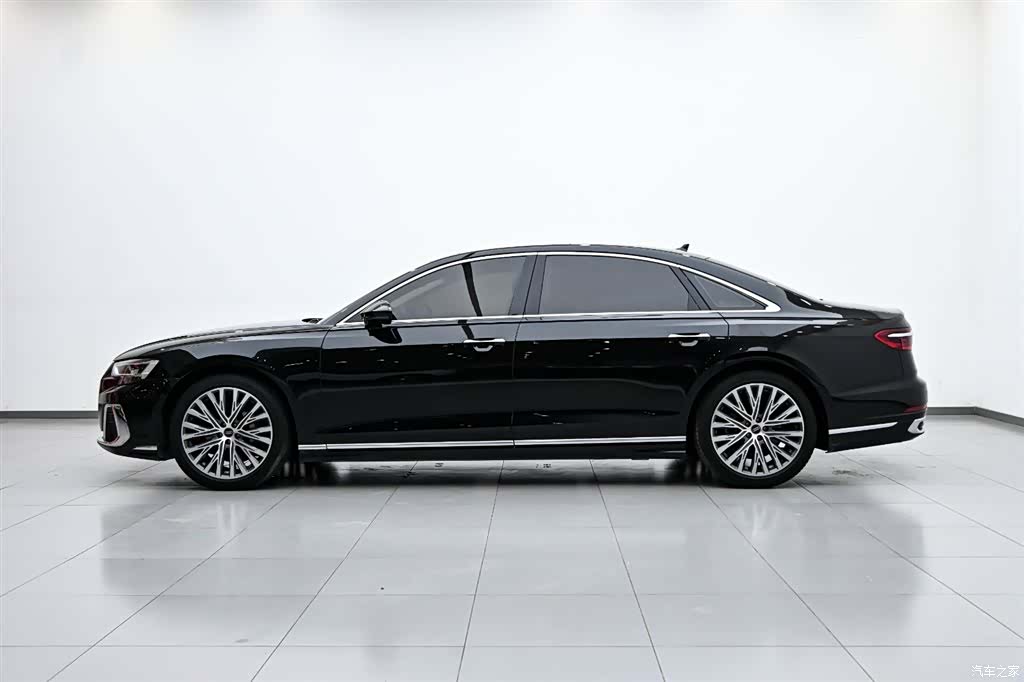 Audi A8L, 2024 все фото