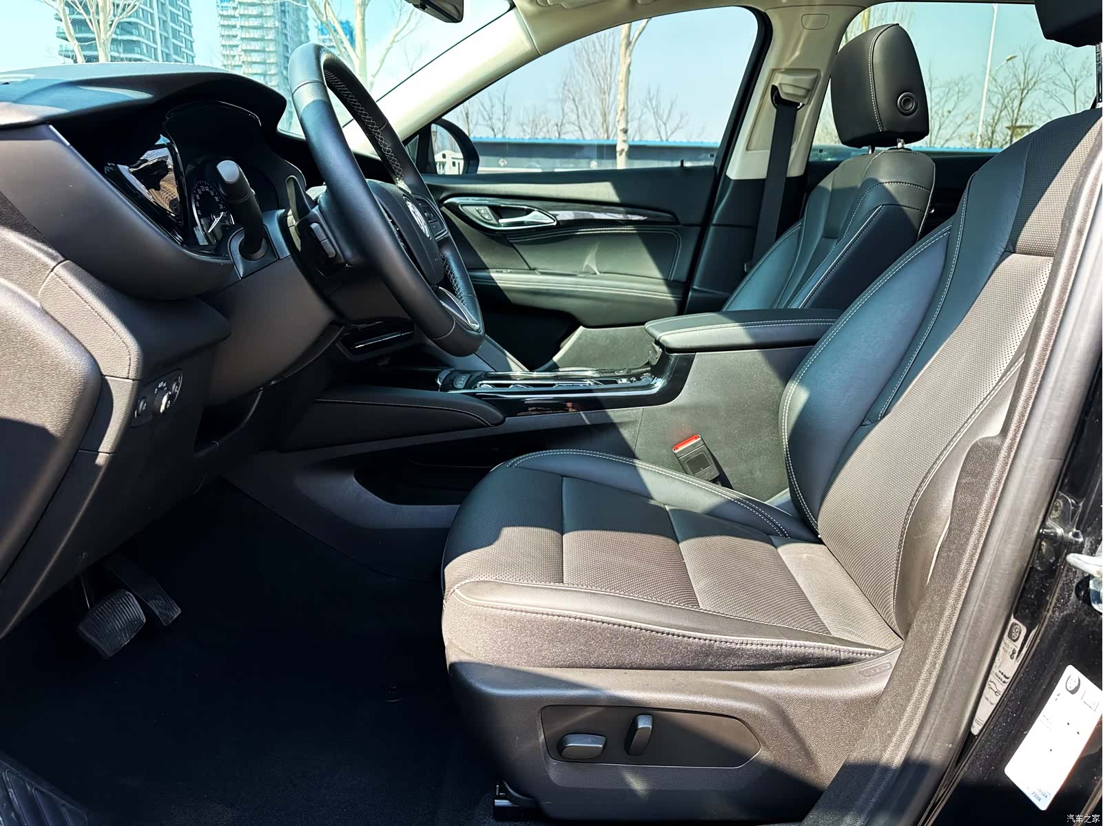 Buick Envision Plus, 2022 12