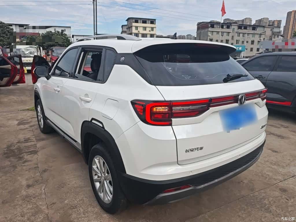 Changan CS35, 2021 все фото