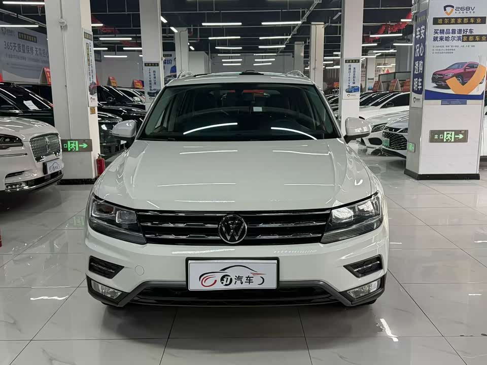 Volkswagen Tiguan L