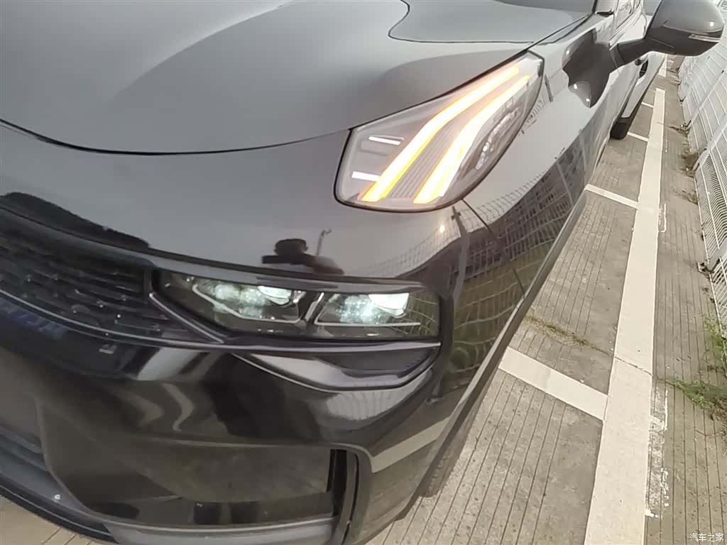 Lynk & Co 01, 2023 18