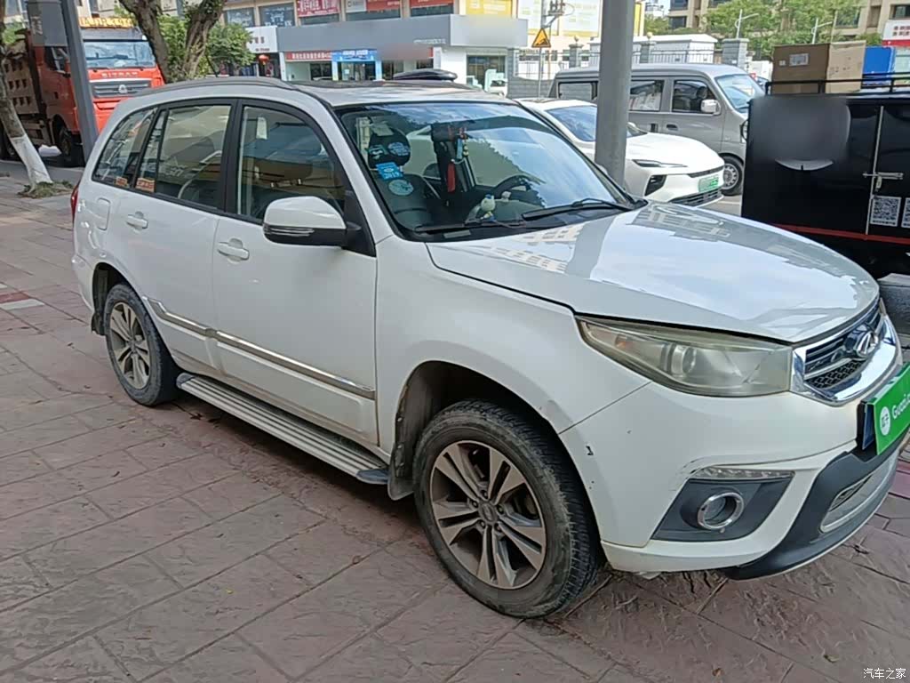 Chery 3, 2015 4