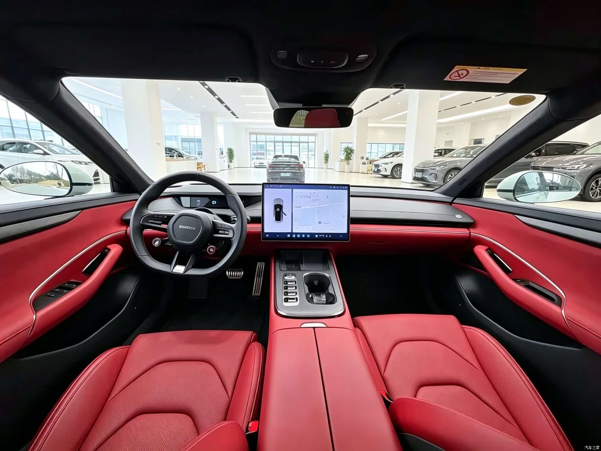 Xiaomi SU7, 2025 8