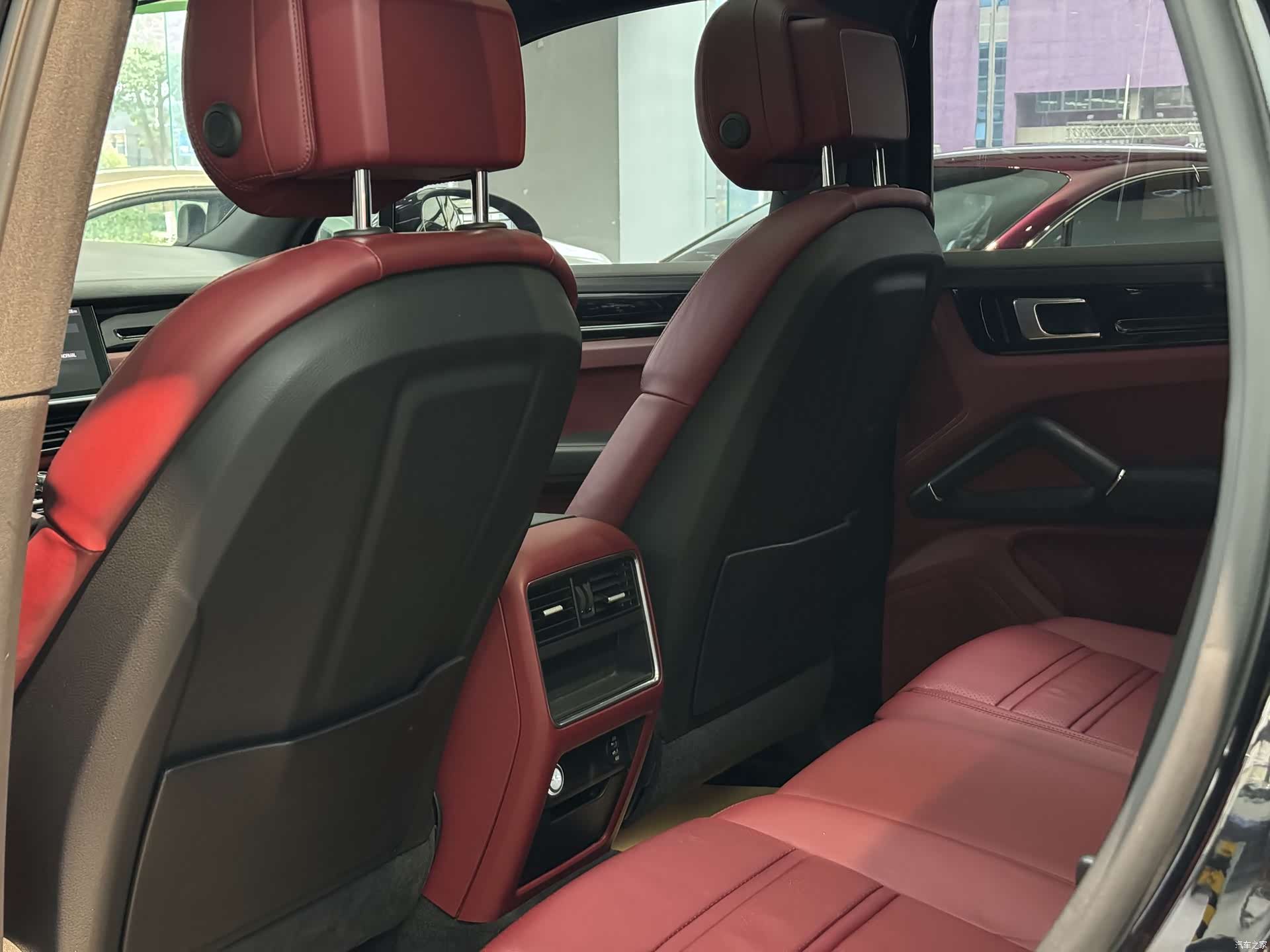 Porsche Cayenne, 2019 15