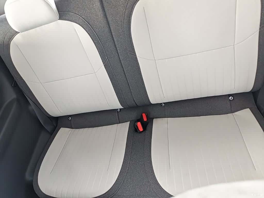 Geely Panda, 2026 17
