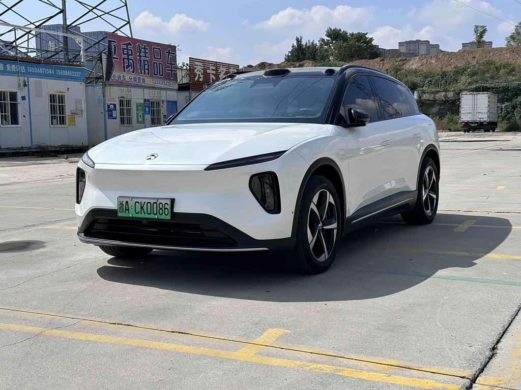 NIO ES6