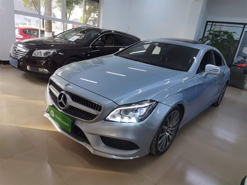 Mercedes-Benz CLS