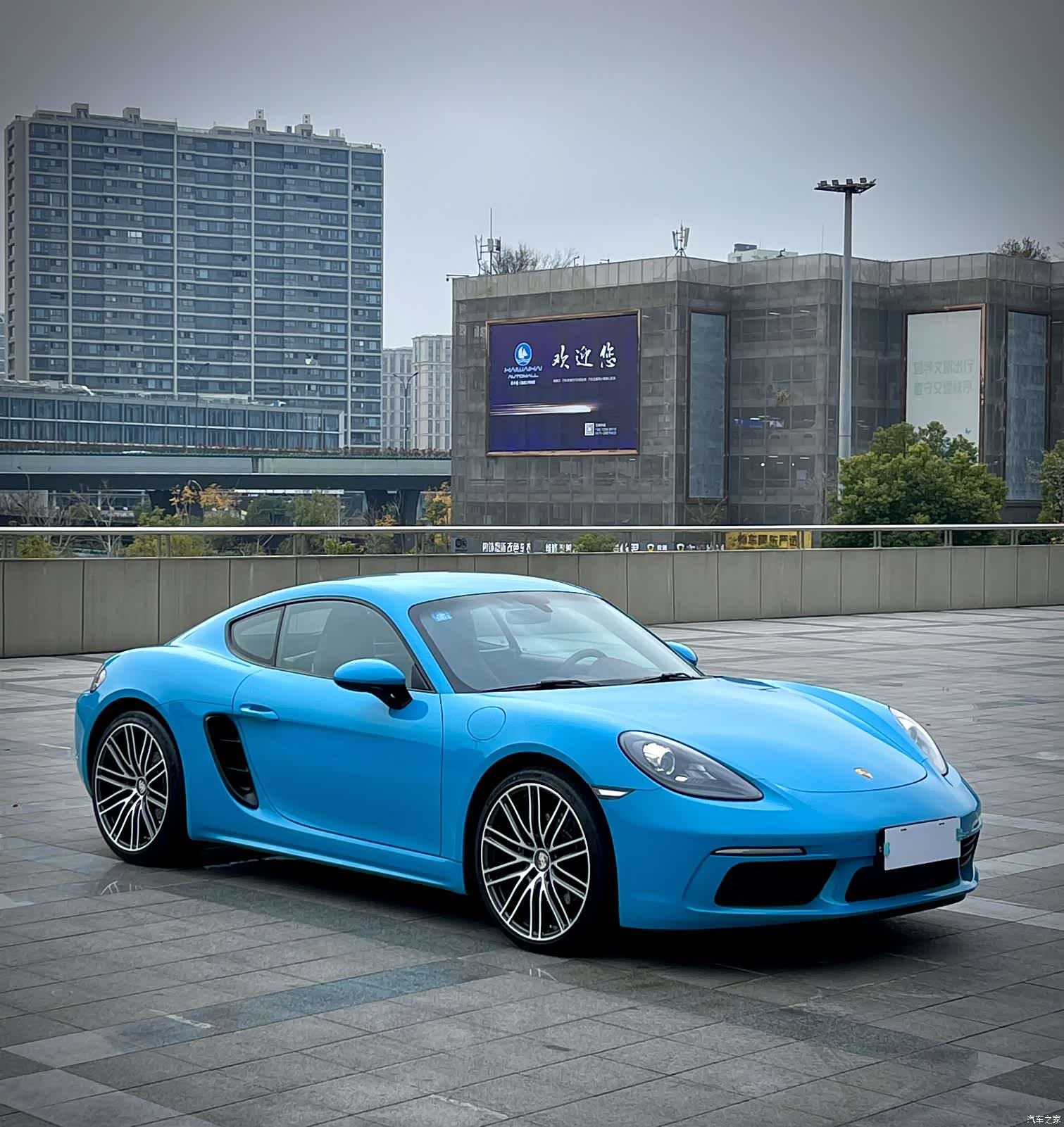 Porsche Cayman, 2018 3