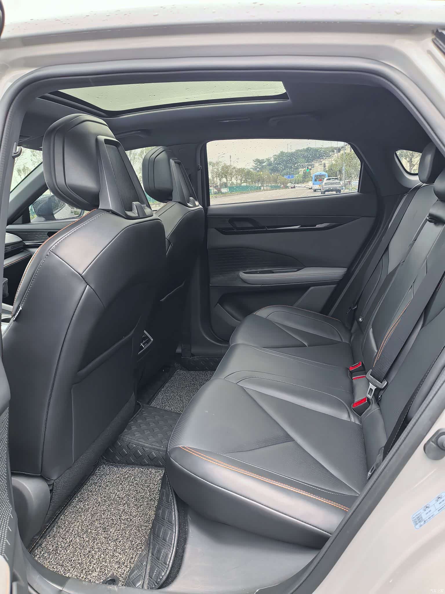 Changan UNI-V, 2021 10