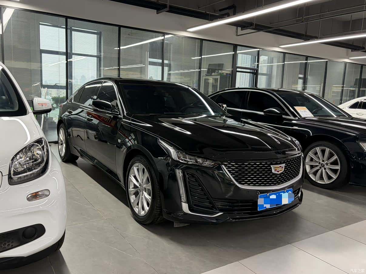 Cadillac CT5, 2022 3