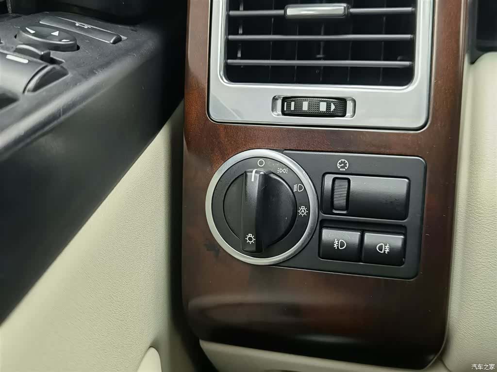 Land Rover Range Rover, 2012 21