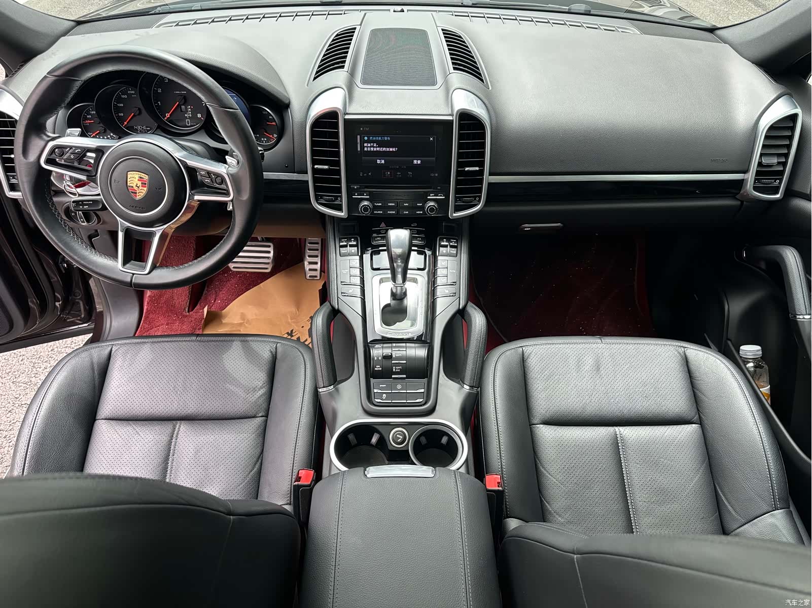 Porsche Cayenne, 2017 все фото
