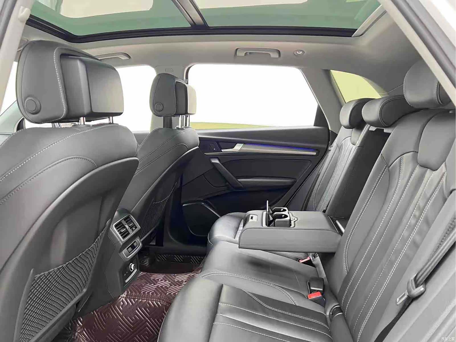 Audi Q5L, 2023 9