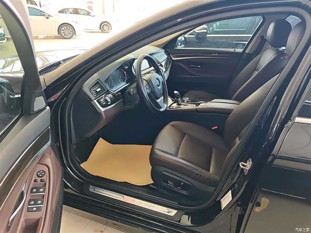 BMW 5 Series, 2017 12
