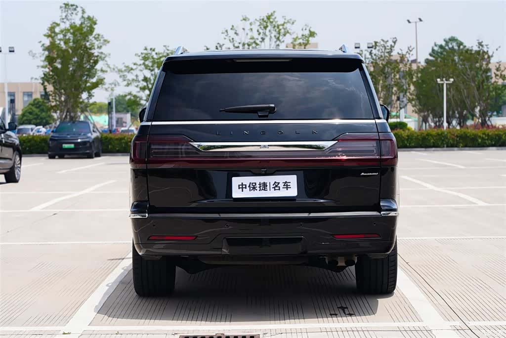 Lincoln Navigator, 2018 26