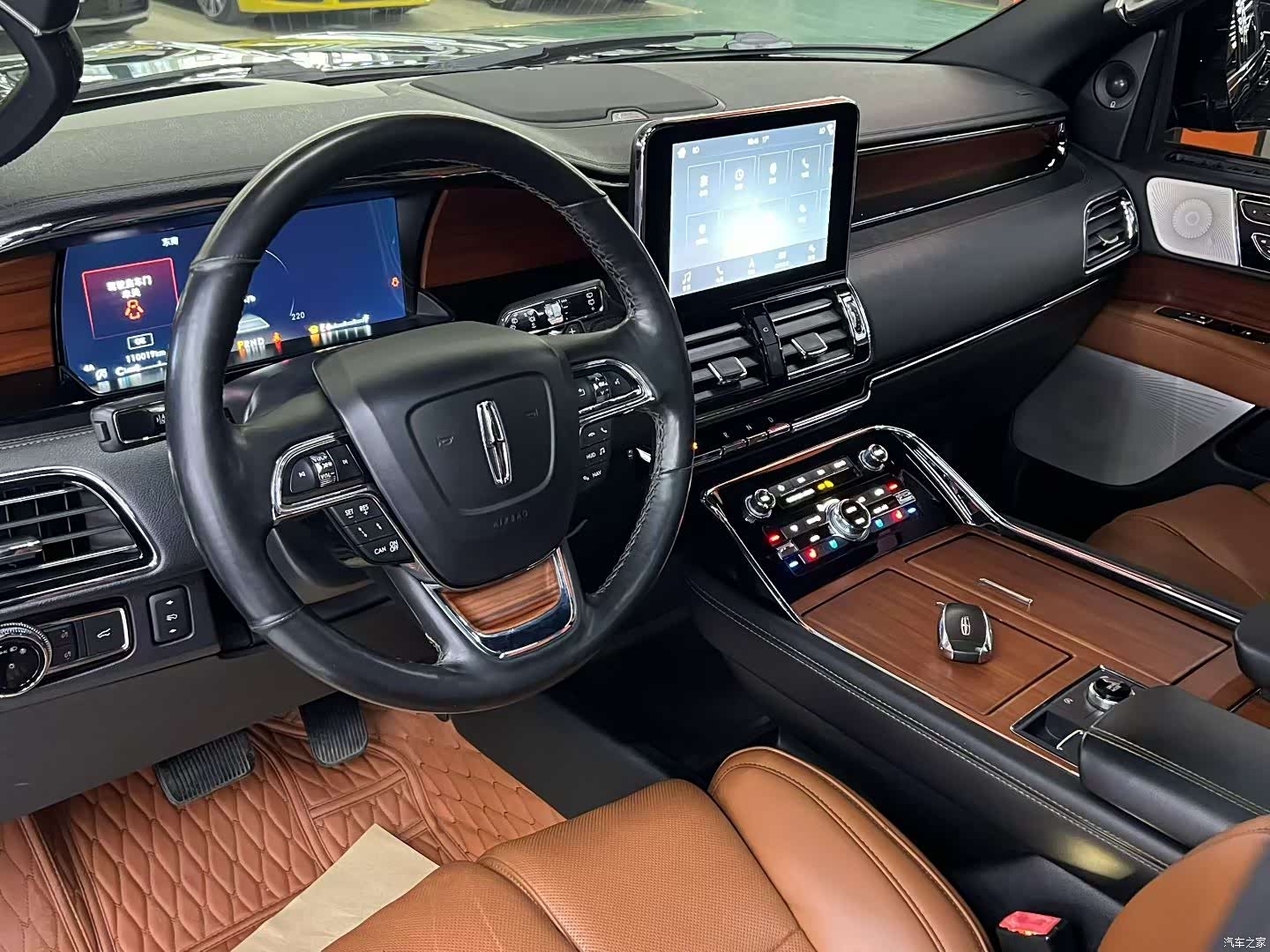 Lincoln Navigator, 2019 7