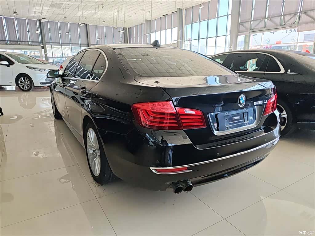 BMW 5 Series, 2017 23