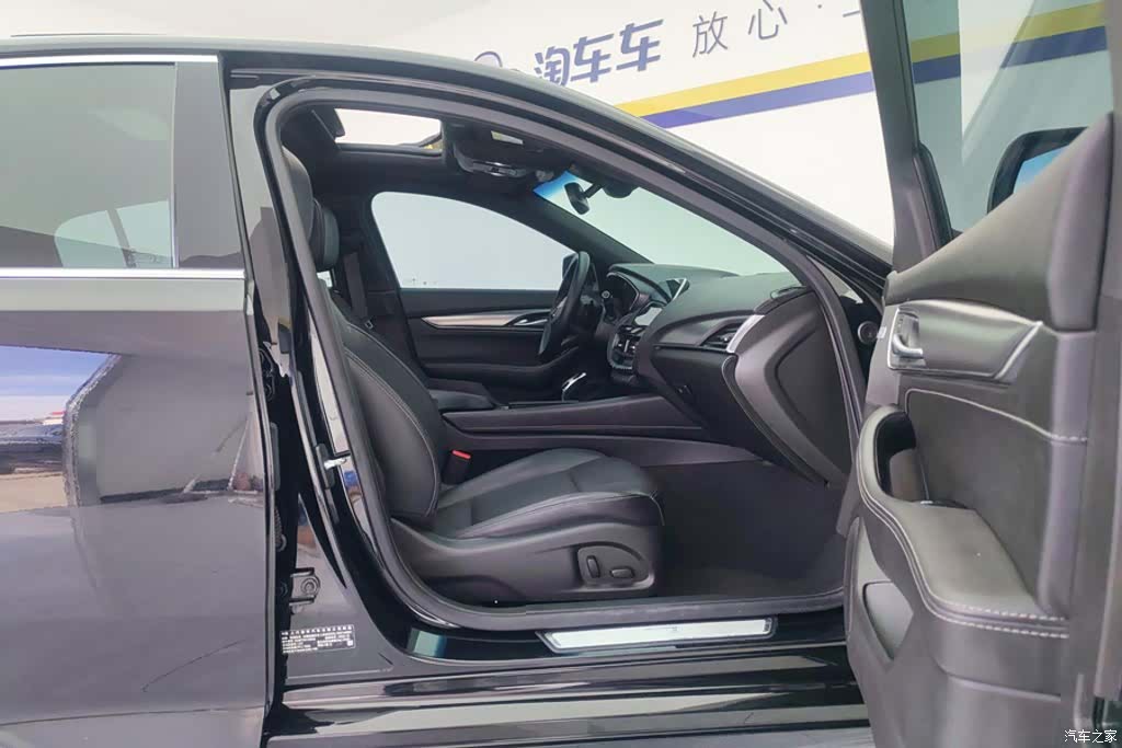 Cadillac CT5, 2023 8
